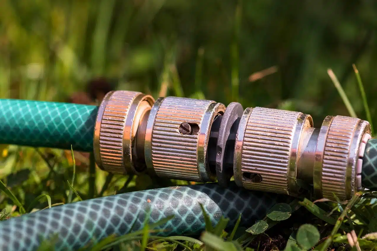 garden hose, hose connector, brass, irrigation, garden, to water, water, hose, nature, grass, screw, tissue, kreutz fabric, kevlar fibers, garden hose, garden hose, garden hose, irrigation, irrigation, irrigation, irrigation, irrigation